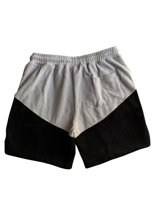 𝕳𝖊𝖆𝖗𝖙𝖈𝖔𝖑𝖉 𝖋𝖚𝖟𝖟𝖞 Shorts Black