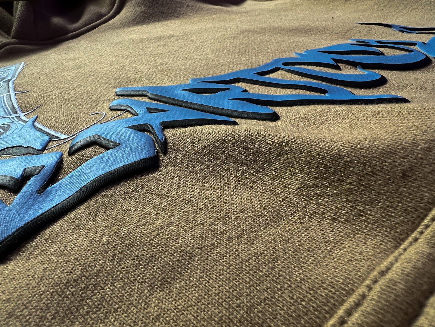 𝕾𝖈𝖆𝖗𝖊𝖉 𝕸𝖔𝖓𝖊𝖞 Sweatsuit Tan