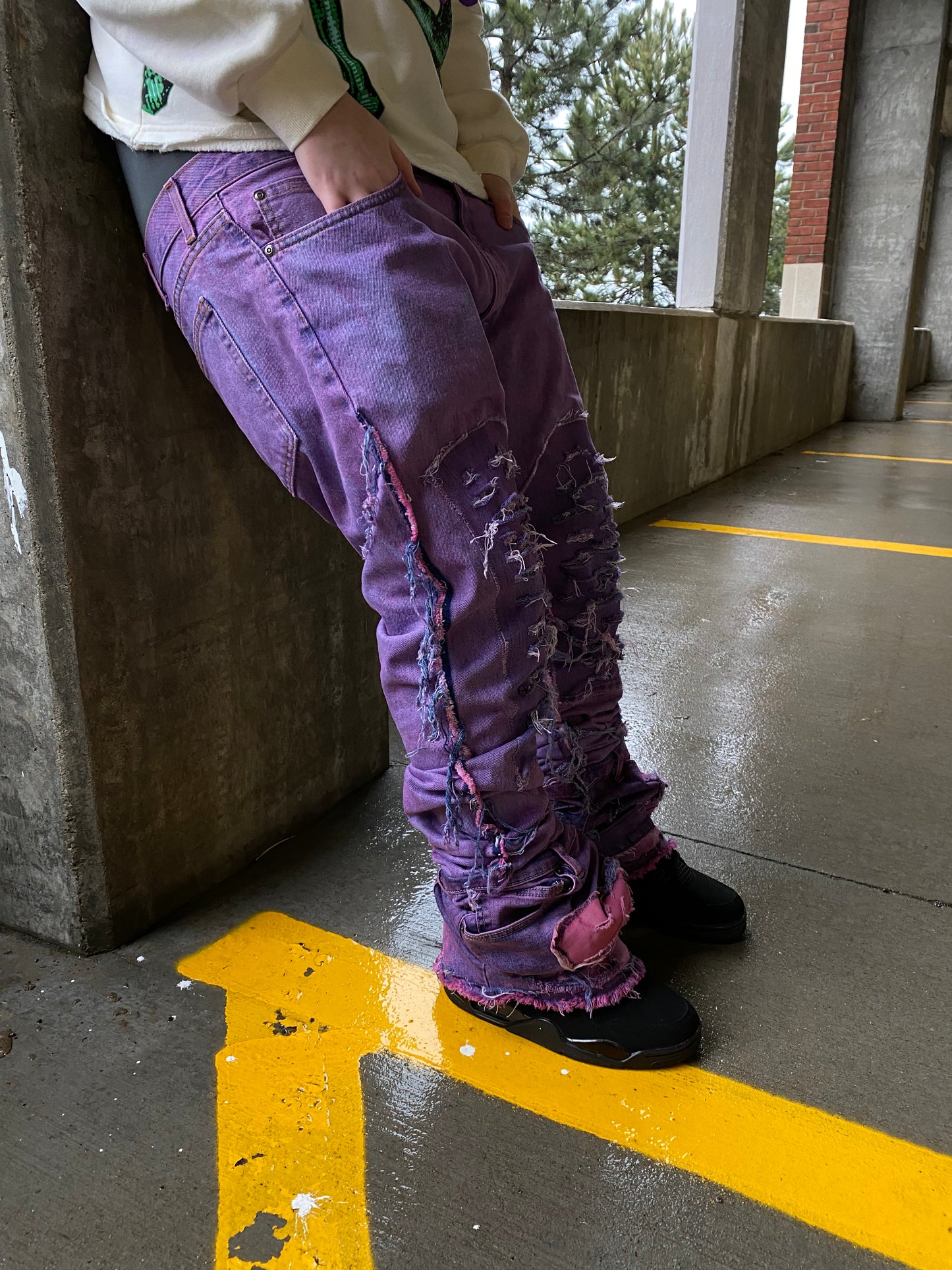 𝕻𝖚𝖗𝖕𝖑𝖊 𝖘𝖙𝖆𝖈𝖐𝖊𝖉 𝖏𝖊𝖆𝖓𝖘