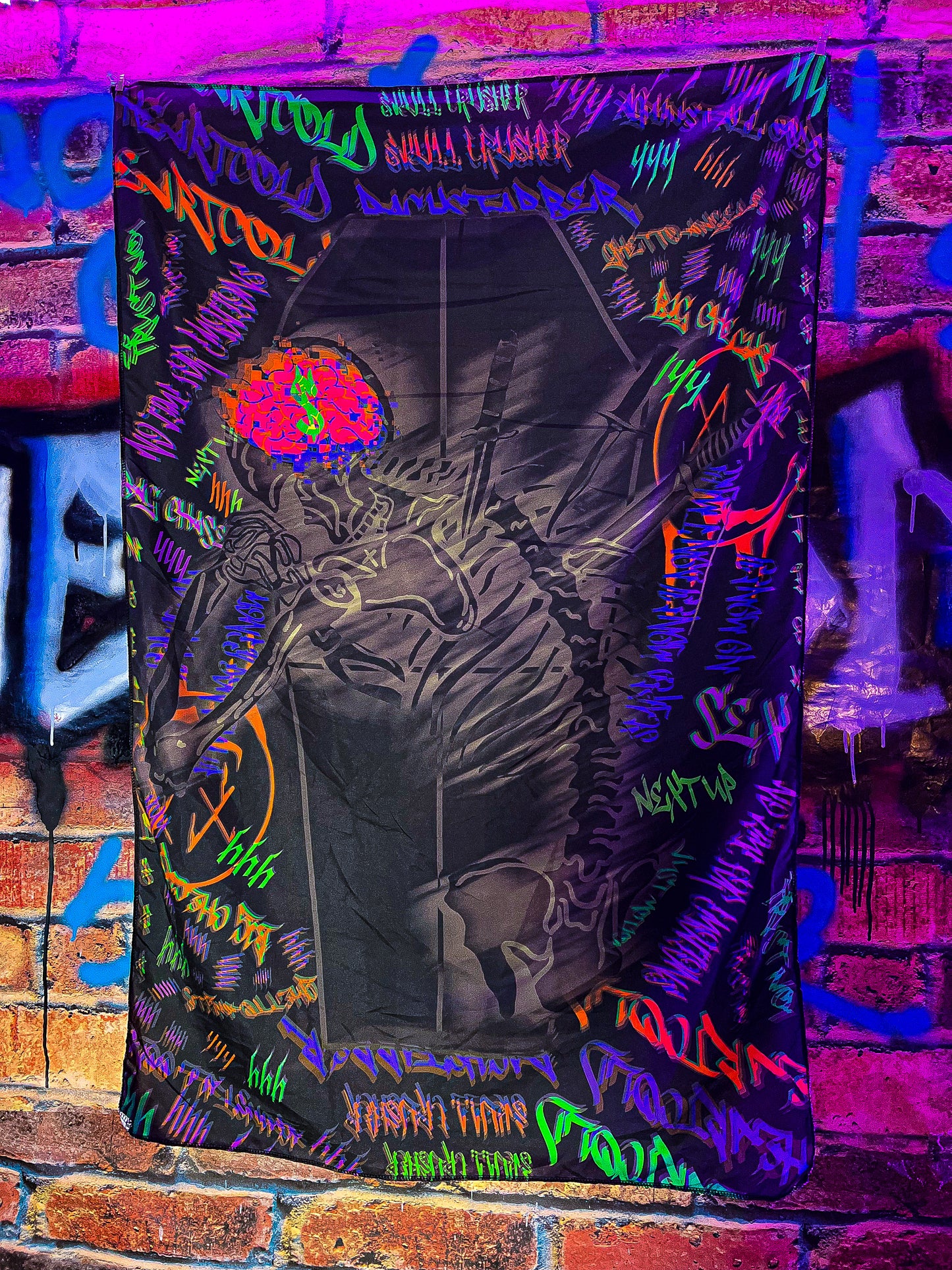 𝖌𝖗𝖆𝖋𝖋𝖎𝖙𝖎 𝕾𝖐𝖊𝖑𝖊𝖙𝖔𝖓 Tapestry