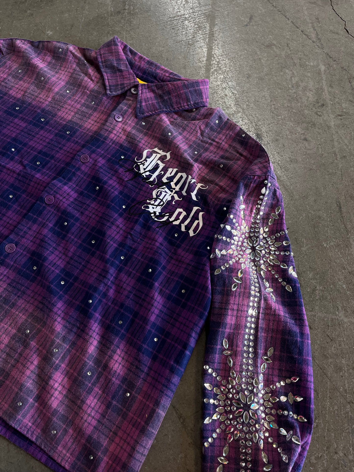 𝕽𝖍𝖎𝖓𝖊𝖘𝖙𝖔𝖓𝖊 Flannel Purple