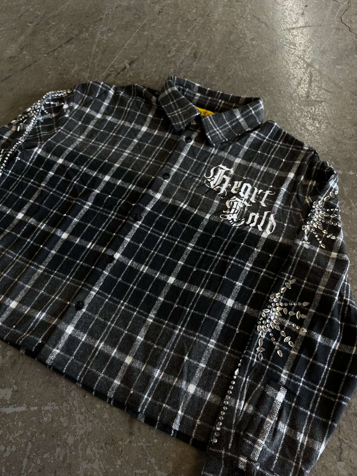 𝕽𝖍𝖎𝖓𝖊𝖘𝖙𝖔𝖓𝖊 Flannel Black