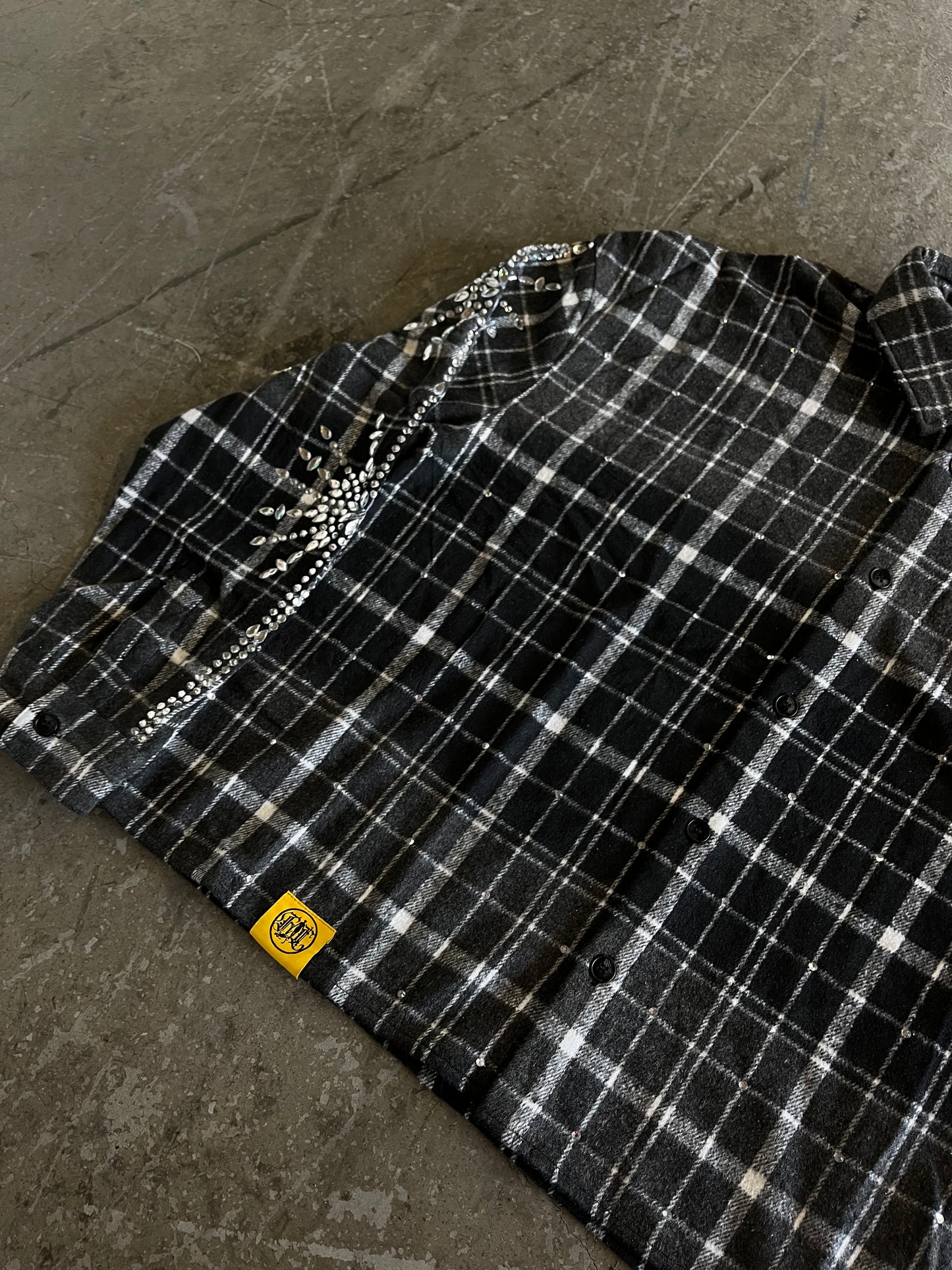 𝕽𝖍𝖎𝖓𝖊𝖘𝖙𝖔𝖓𝖊 Flannel Black
